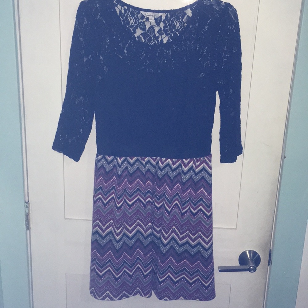 Black lace dress